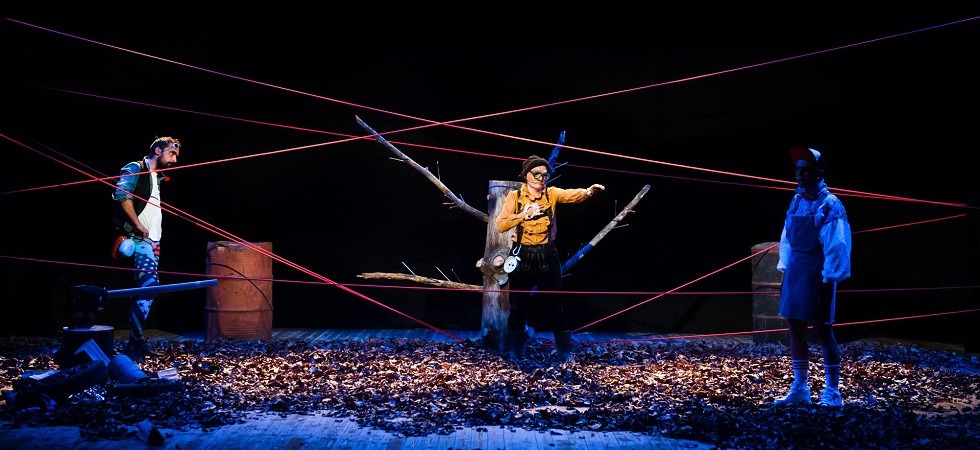 “Walter i boschi a nord del futuro” è il nuovo spettacolo del Teatro Capovolto con il Centro servizi culturali Santa Chiara
